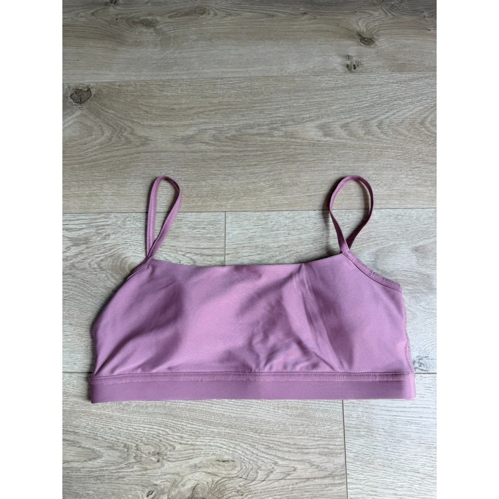 EUC Abercrombie and Fitch YPB pink mauve sports bra On the go collection size S